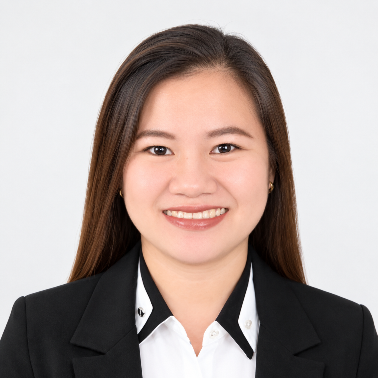 Angel Mae Li, Operations team