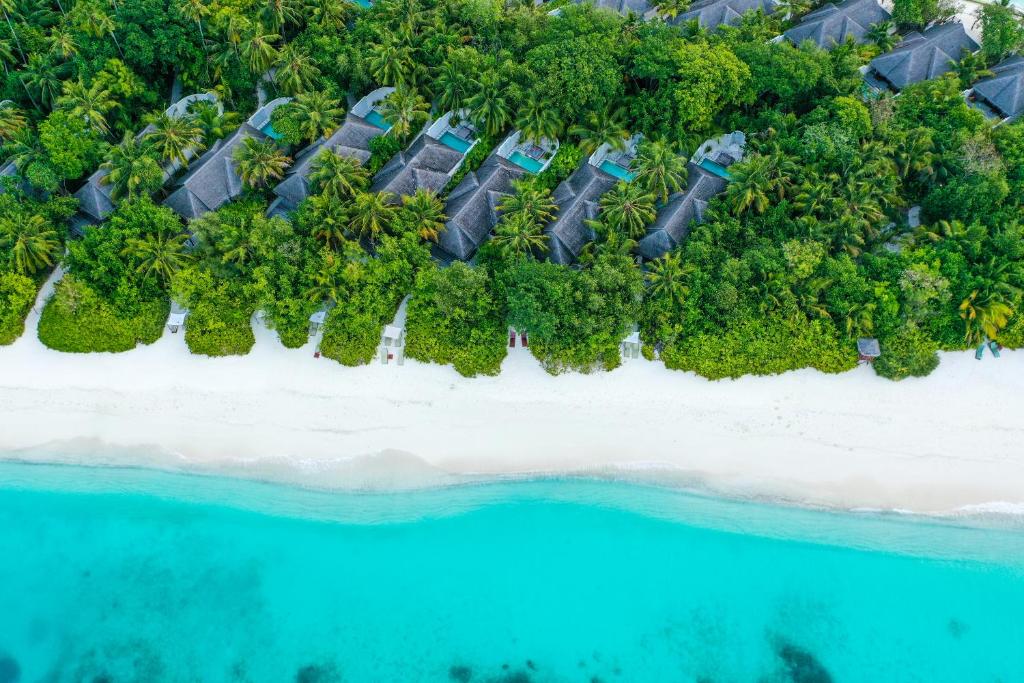 FREE Upgrade to All-Inclusive at Luxurious Coco Bodu Hithi, Maldives!