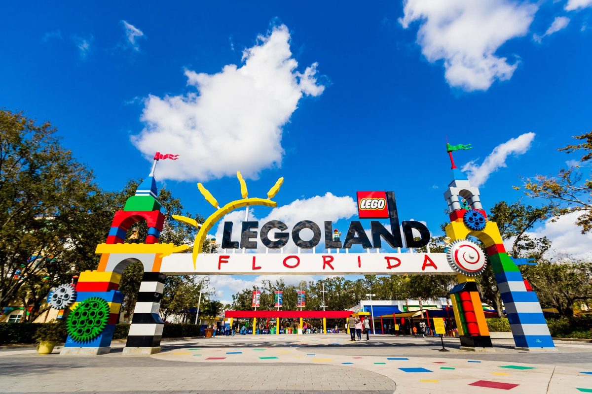 Explore LEGOLAND Florida: Villa Stay & LEGOLAND Adventure!