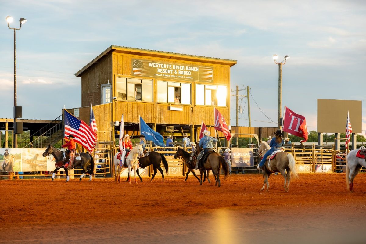 Authentic Dude Ranch: Florida Villa & Westgate River Ranch Adventure!