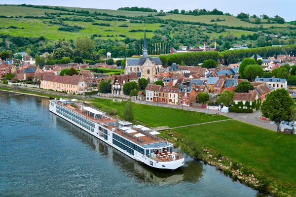 Paris, Rouen & Seine Discovery Cruise | Includes Free All-Inclusive Drinks Package