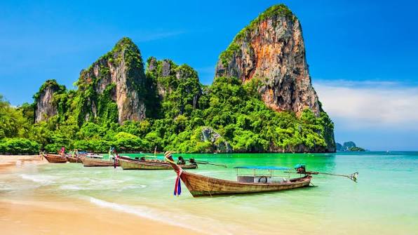 Thailand Off the Beaten Track Island Hopping | Far East