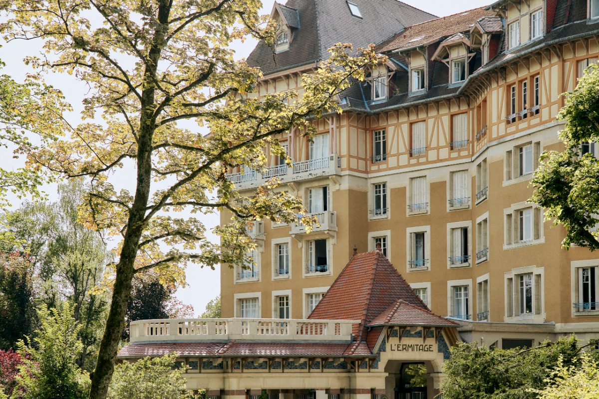 Escape to Elegance: All-Inclusive Art Deco Retreat in Vittel, France