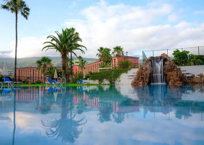 A Taste of Sunshine: A Tenerife Getaway at Hotel Las Águilas