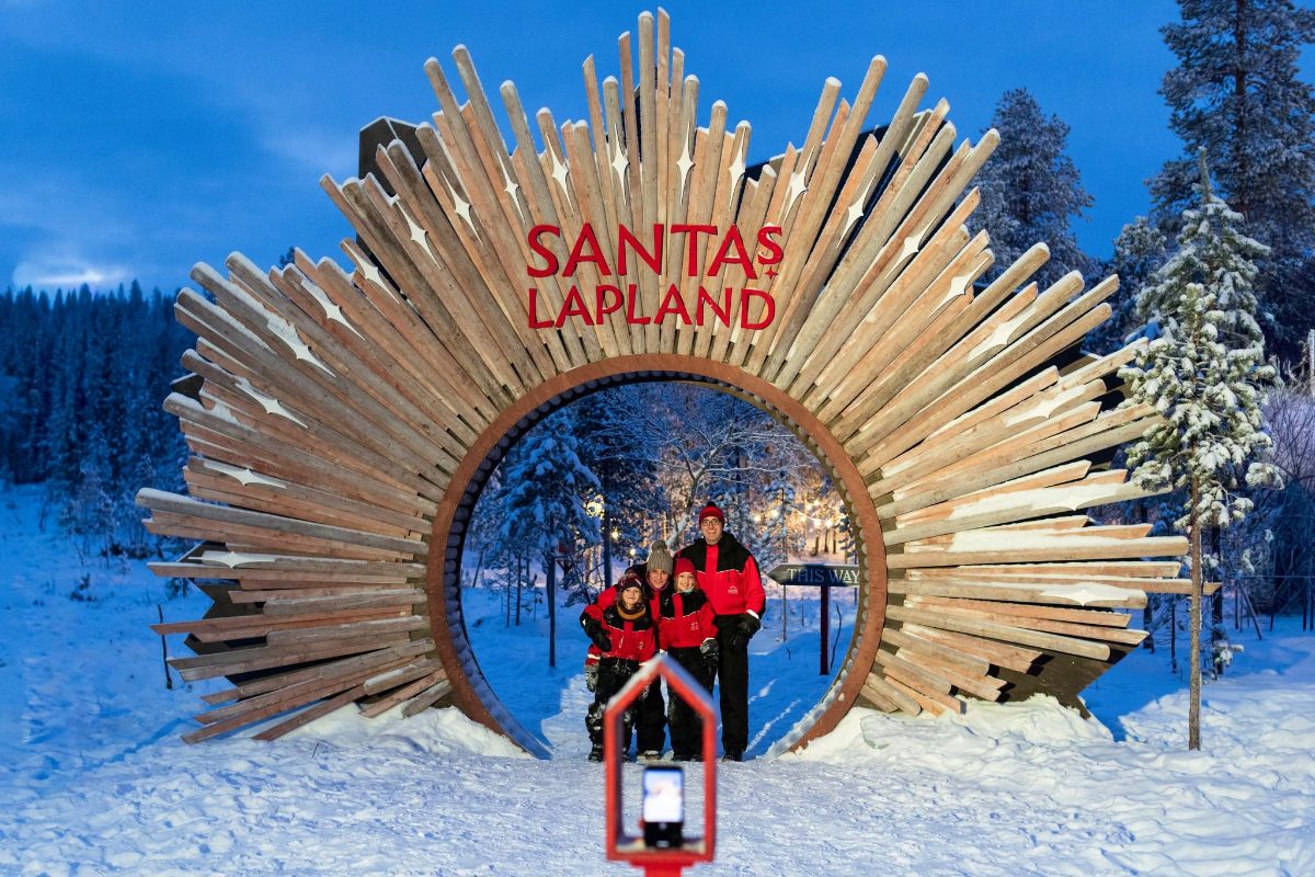 Santa’s Aurora – The Premium Lapland Adventure | Santa’s Hotel Star Arctic