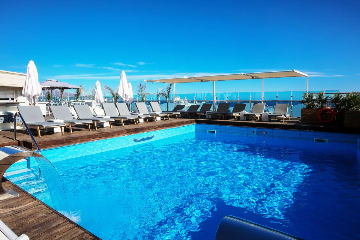 Escape to Crete: 5 Nights at Capsis Astoria Heraklion Hotel with Breakfast Included