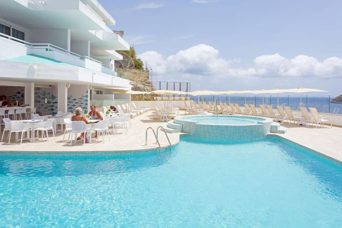 Mallorca Escape: 7 Nights Self-Catering at HSM Sandalo Beach from London Southend