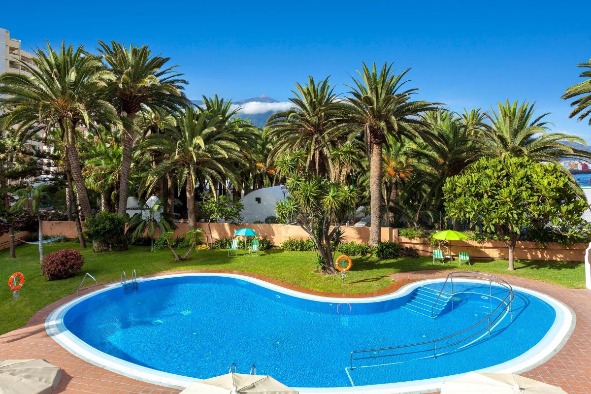 Escape to Sunshine: Sol Puerto de la Cruz, Tenerife
