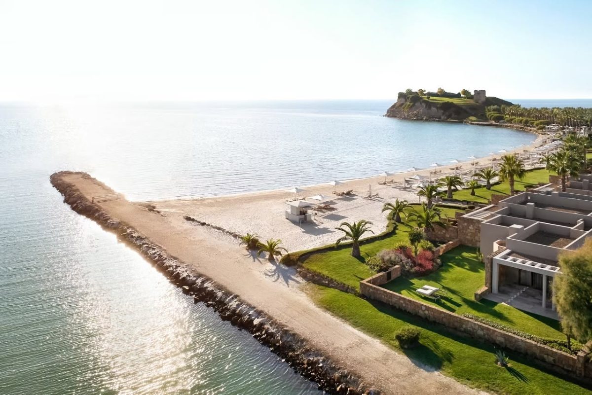 Luxury Halkidiki Escape: 7 Nights at Sani Asterias