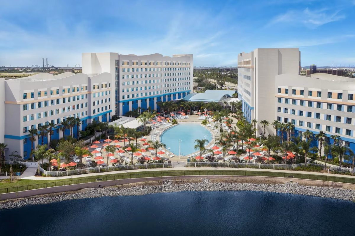 Universal Orlando Resort: Surf, Stay & Play
