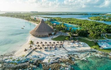 Discover Cancún: All-Inclusive Resort Experience with Club Med