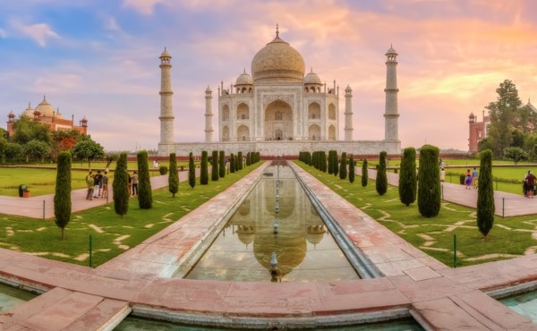 India’s Sacred Ganges & The Oberoi Hotels Collection: A Luxury River Cruise
