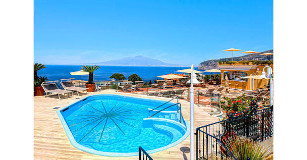Spring 2027 Sorrento Escape at Grand Hotel De La Ville