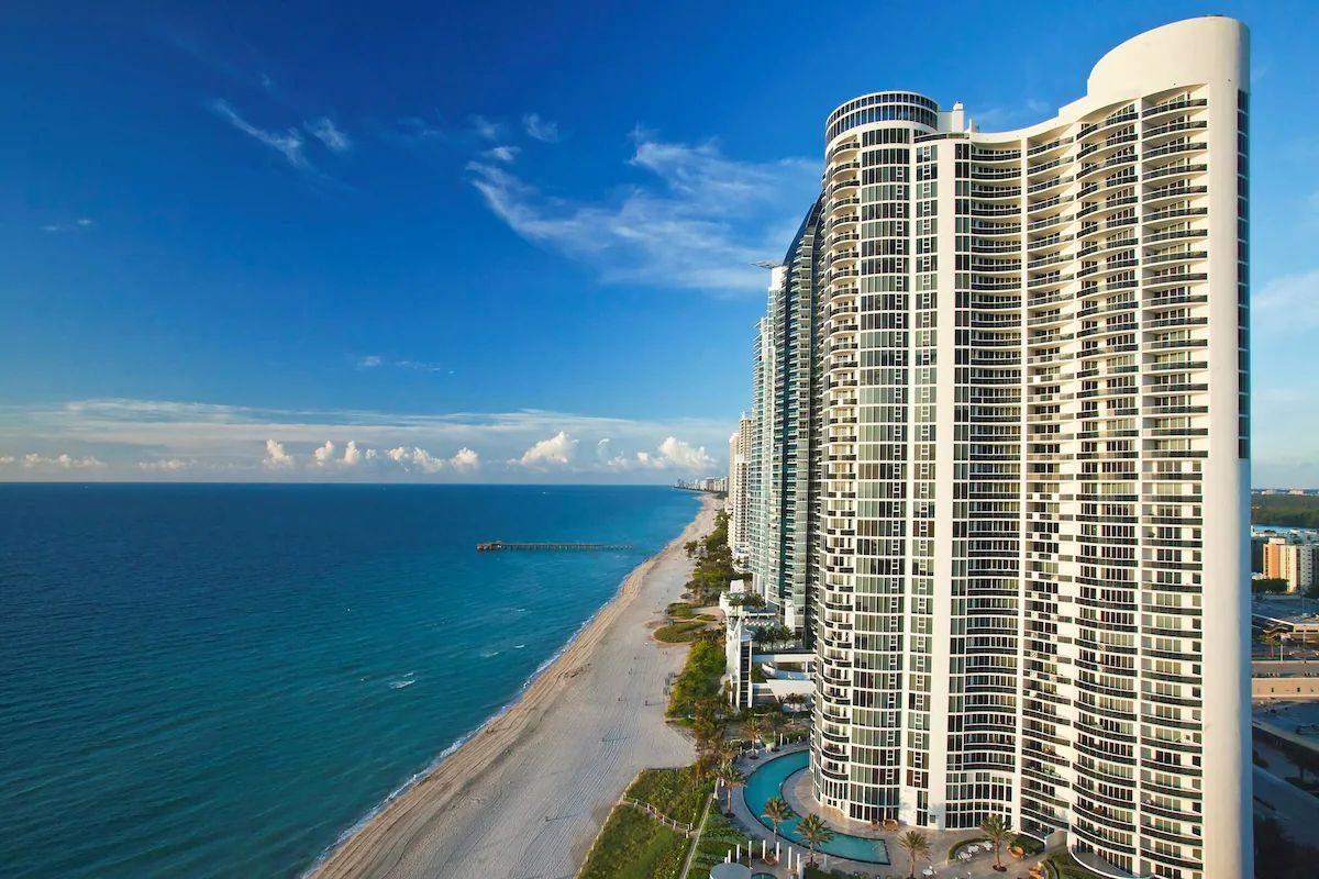 Miami Beach Escape: A Stylish Summer Getaway in Florida